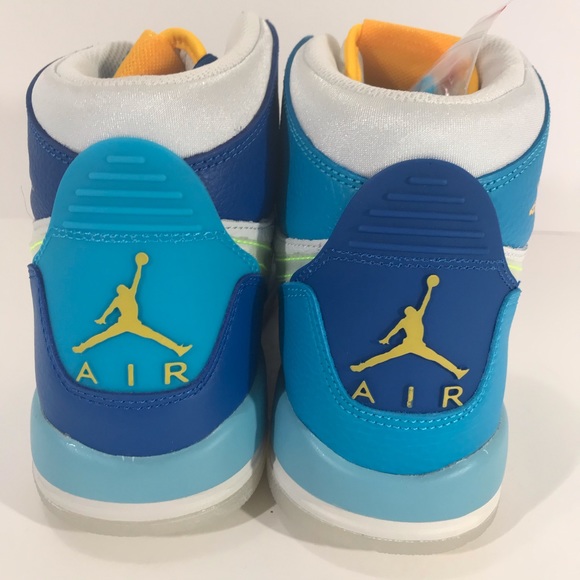 Nike Air Jordan Legacy 312 Fly GS - Picture 4 of 7